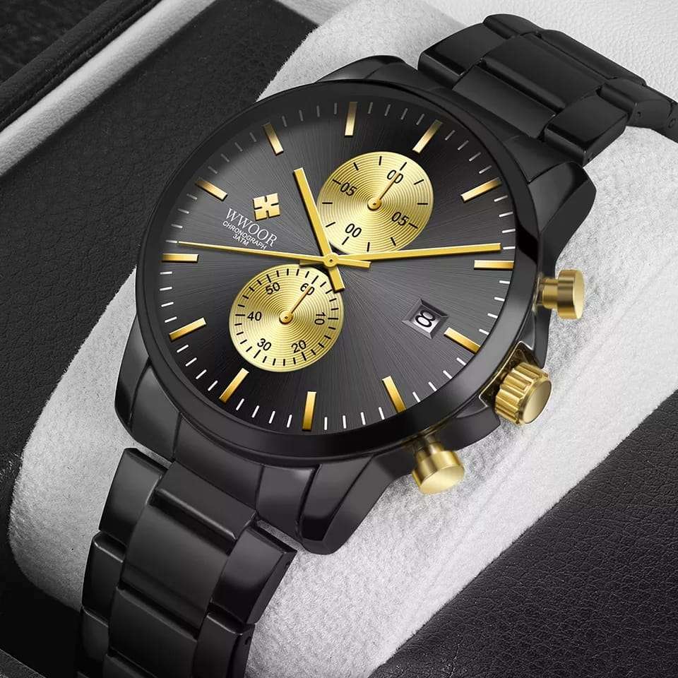 WWOOR Luxury Men Wristwatch in Kenya